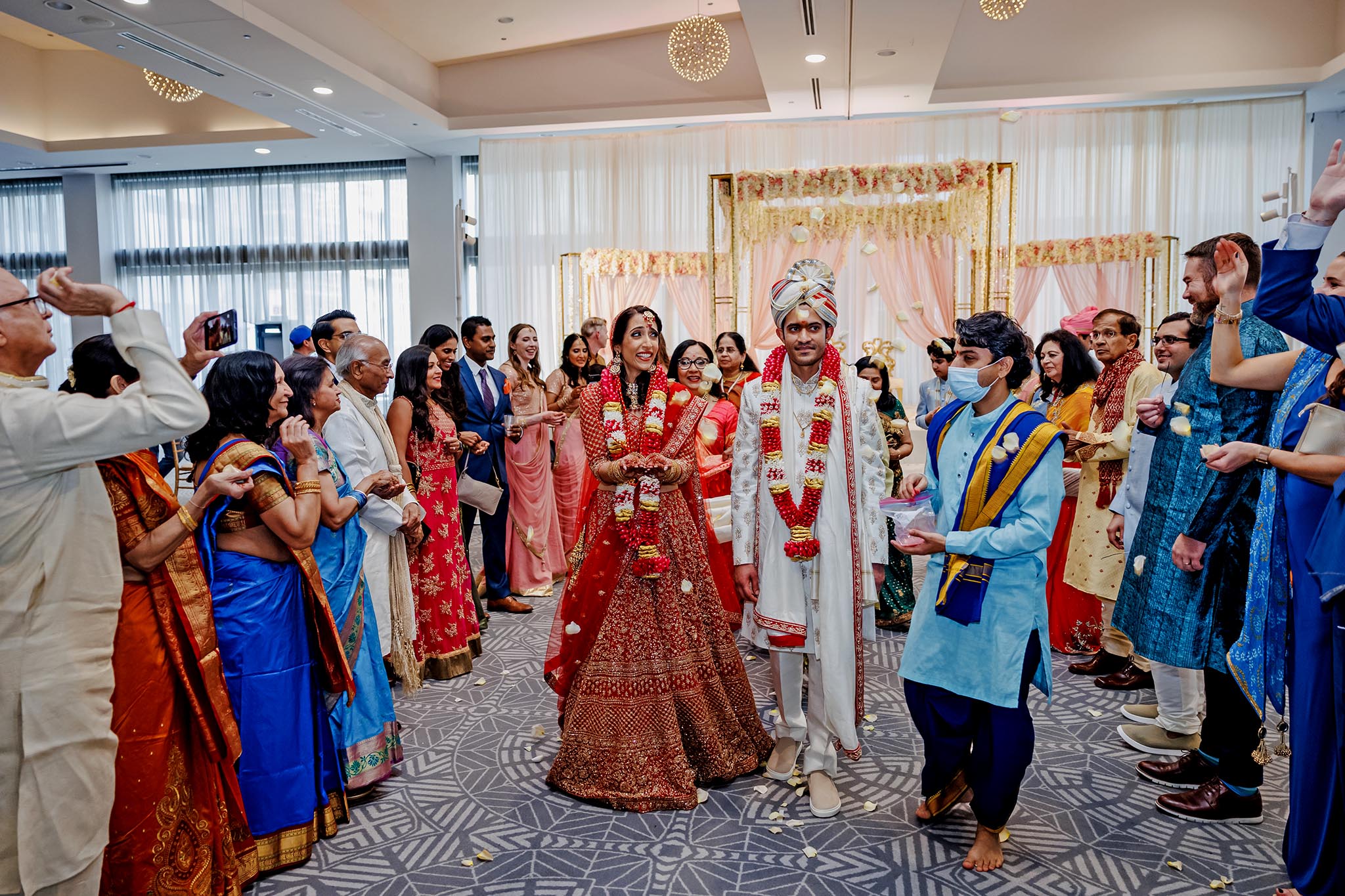Radisson Blu Aqua Chicago Indian wedding